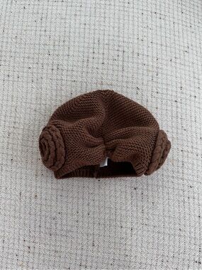 Star wars princess Lea baby gap crochet hat